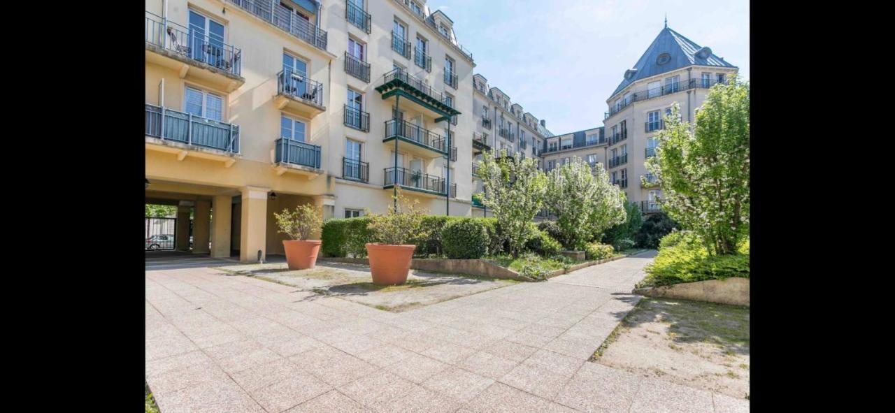 Disney, Sunny Comfortable 2 Bedrooms Family Apartment, 8 Pers, Wifi, Netflix 谢西 外观 照片