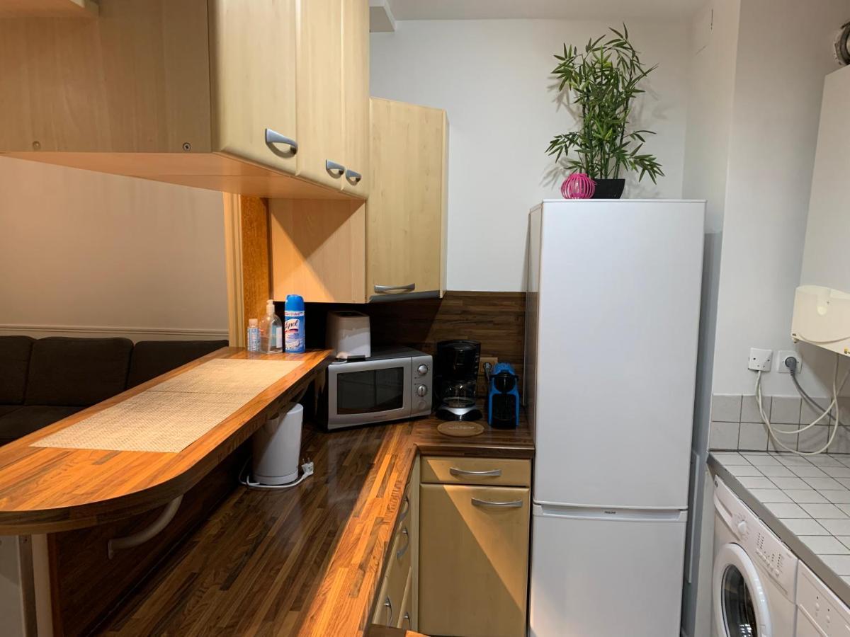 Disney, Sunny Comfortable 2 Bedrooms Family Apartment, 8 Pers, Wifi, Netflix 谢西 外观 照片